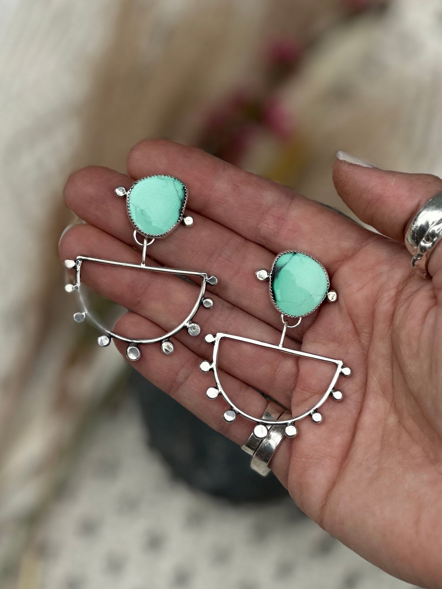 Meia Lua Earrings - Emerald Rose - Sterling Silver .925