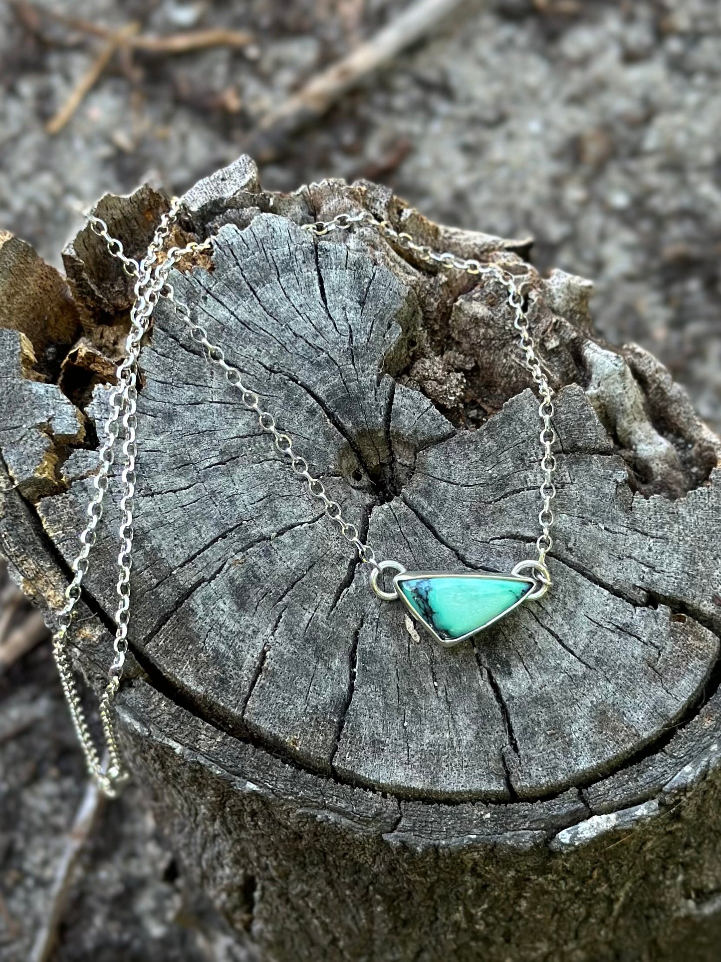 Anne Everyday Necklace - Emerald Rose