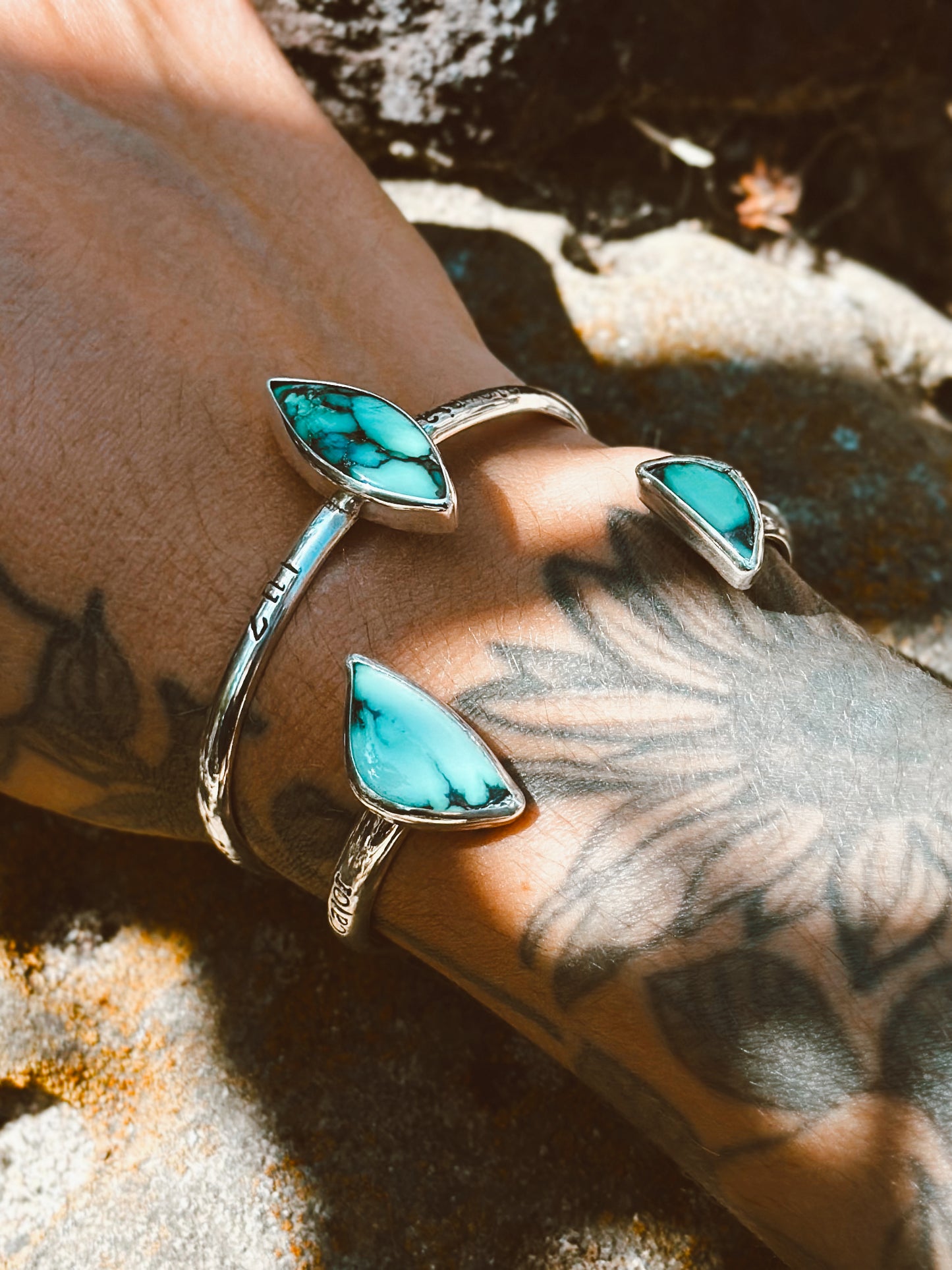 Melinda Cuff - Emerald Rose - Sterling Silvr .925