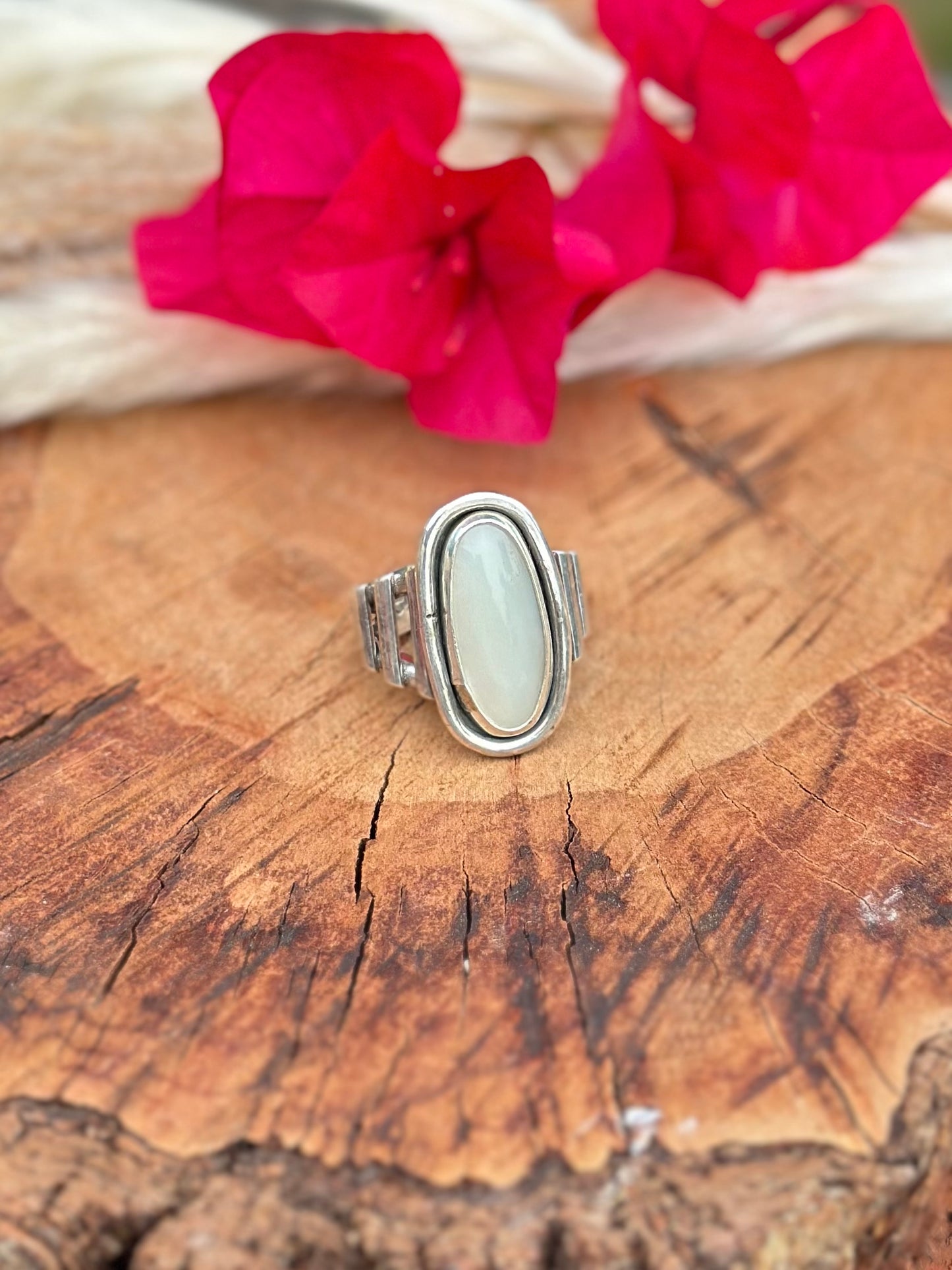 Chunky "Ladder Band" Ring - Mother of Pearl - Sterling Silver .925 SIZE 8