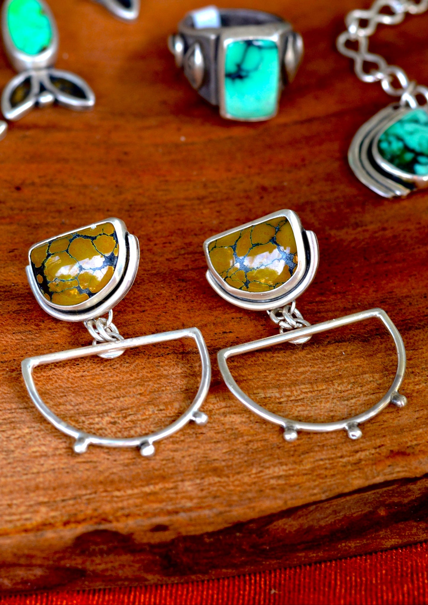 Meia Lua Earrings - Hubei Turquoise