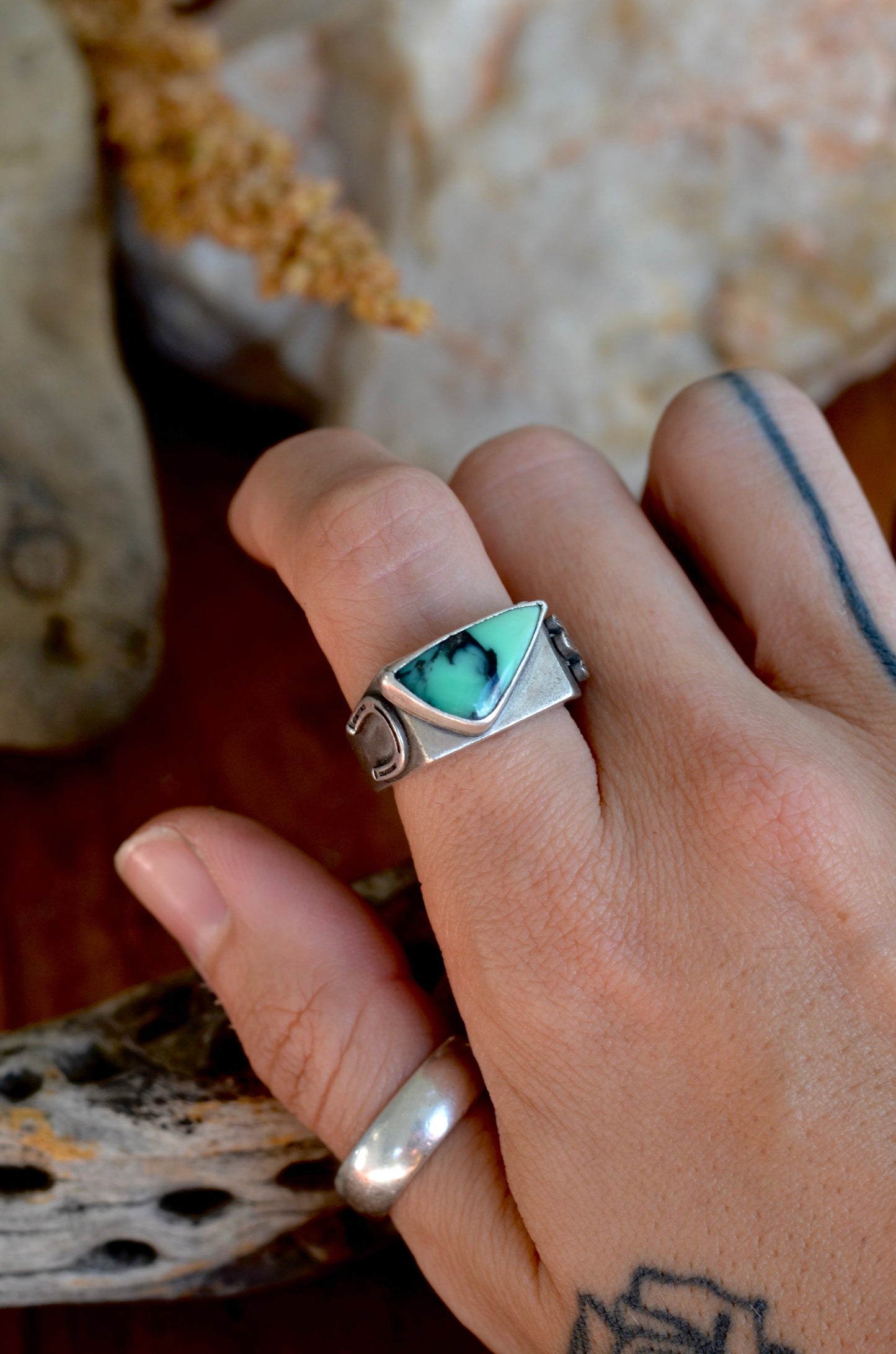 Emerald Rose - SIZE 8 1/4
