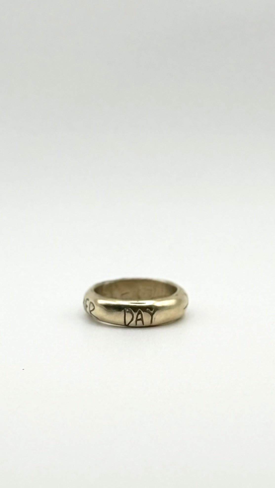 A Summer Day - Ring