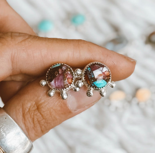 Pretty Lil Baby Studs - Oyster Copper