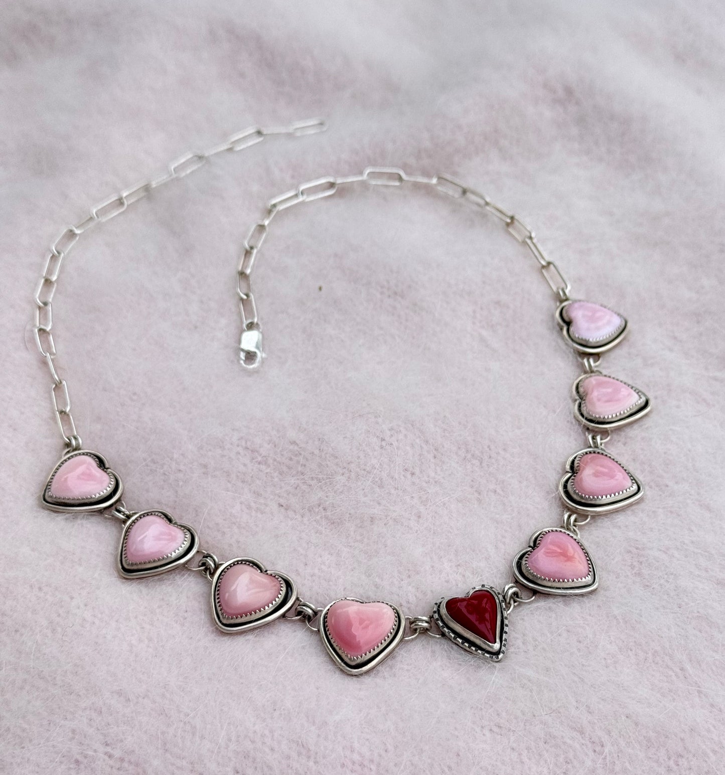 Liz - Queen Conch/Rosarita Necklace