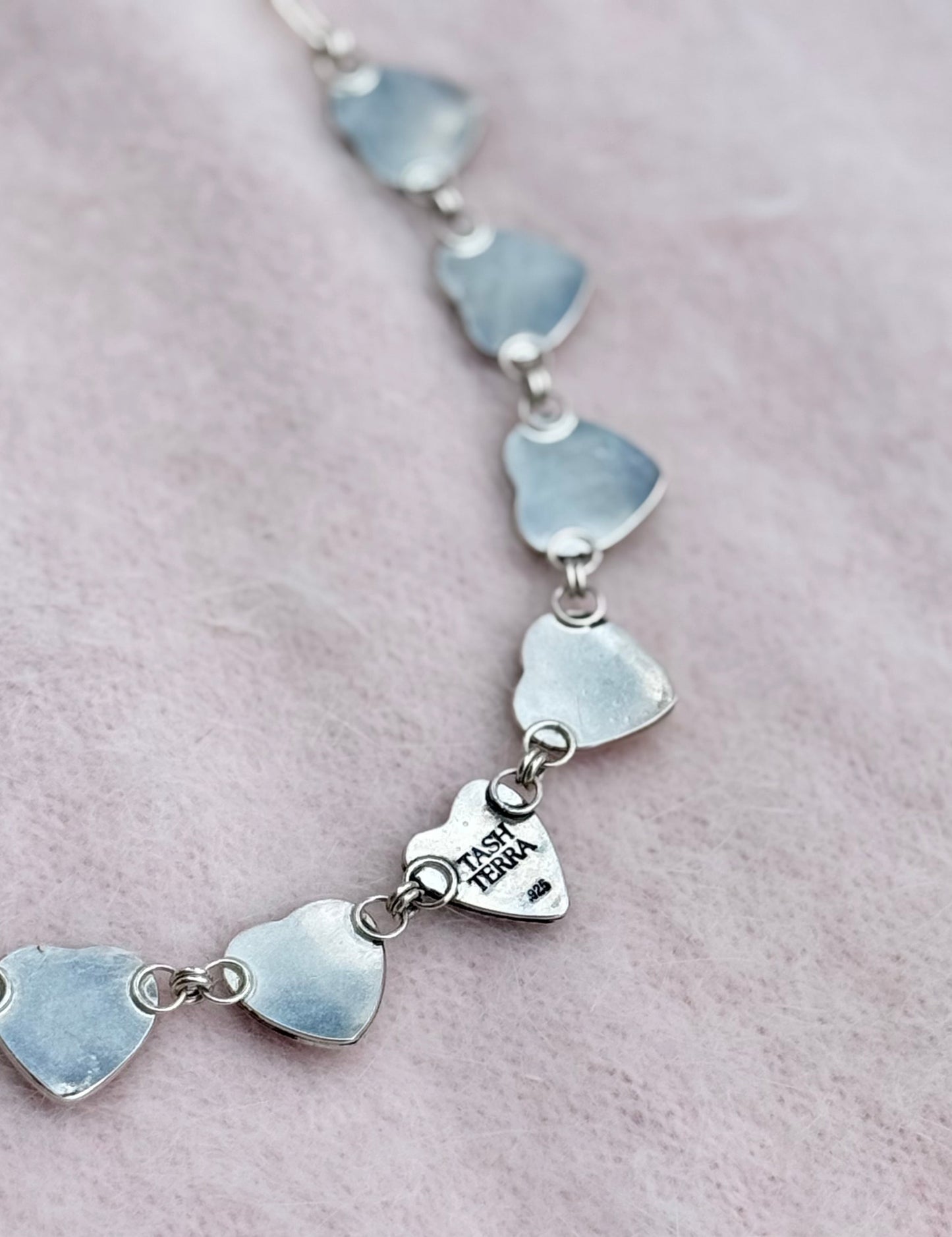Liz - Queen Conch/Rosarita Necklace